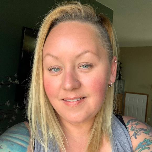 Meet your Posher, Teneil - Picture 1 of 1